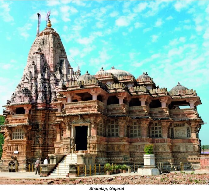 Papanatha temple at pattadakal karnataka india Vector Image